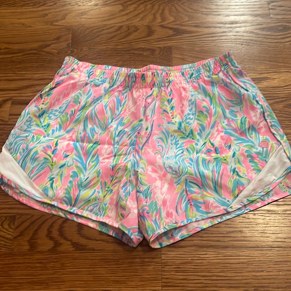 Lily Pulitzer Ocean Trail Short 4” - size XS - color: Multi Unicorn of the Sea